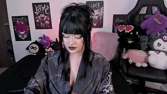 Snapshot of raven__white1 chatting on 8, 2, 2026 raven white1 online show from 8, 2, 2026