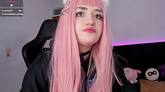 raven  white1 online show from 20, 2, 2025