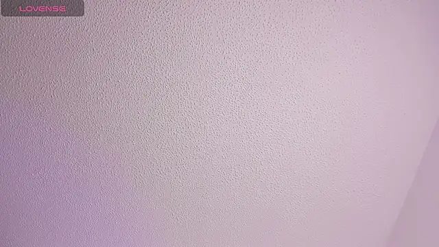 raven  white1 online show from 11, 3, 2025