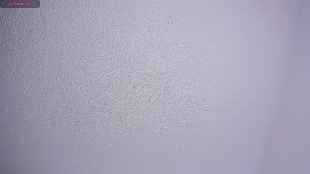 raven  white1 online show from 18, 2, 2025