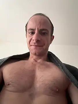 Snapshot of VicesVersa chatting on 28, 2, 2025 VicesVersa online show from 28, 2, 2025