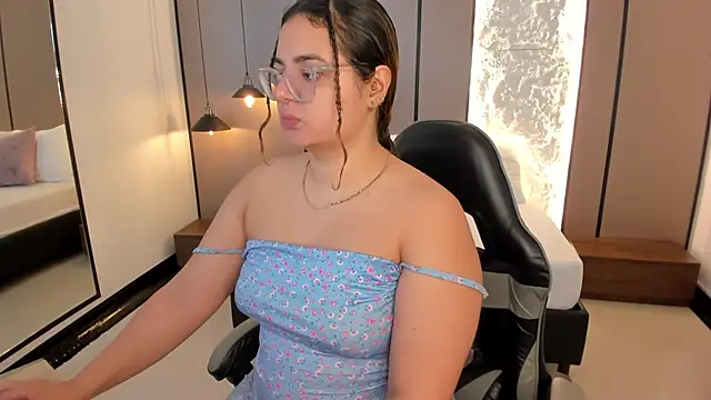 lilly ass  online show from 21, 2, 2026