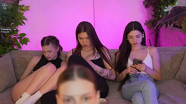 Dastia sweetheart online show from 20, 3, 2025