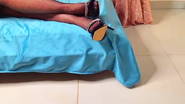 --SUNNY-- online show from 28, 10, 2025