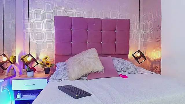 victoriapalmerfg online show from 13, 3, 2025