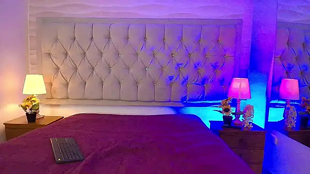 victoriapalmerfg online show from 9, 11, 2025