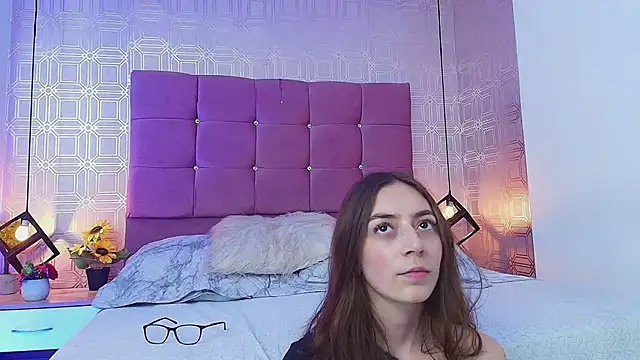 victoriapalmerfg online show from 14, 3, 2025