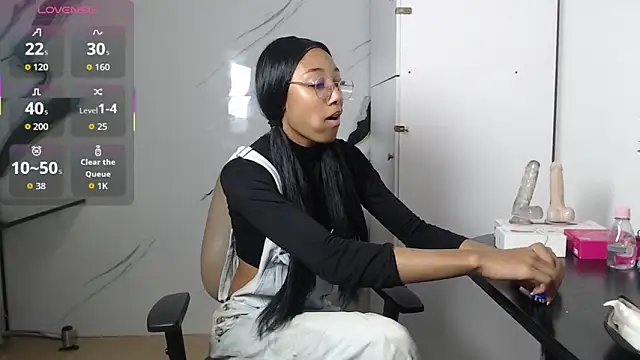 esmeralda-bk online show from 18, 9, 2025