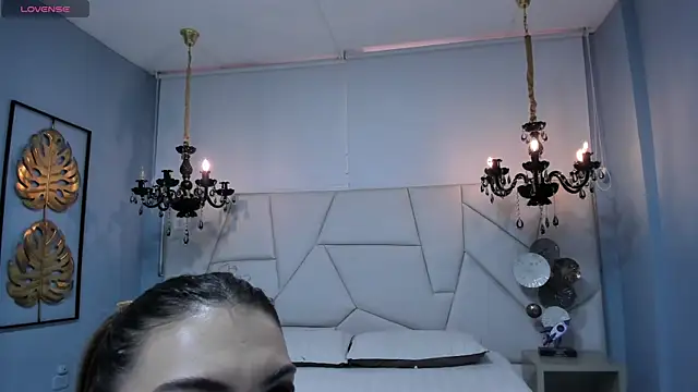 Snapshot of Aitana_Hilton_ chatting on 19, 9, 2025 Aitana Hilton online show from 19, 9, 2025