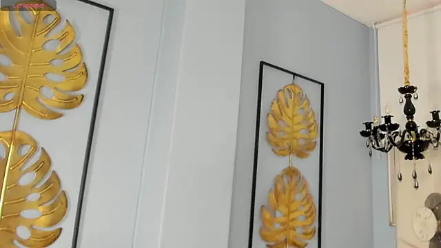 Snapshot of Aitana_Hilton_ chatting on 26, 10, 2025 Aitana Hilton online show from 26, 10, 2025