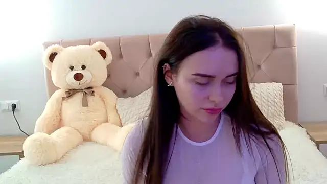 Snapshot of Lilliana_Moon chatting on 10, 9, 2025 Lilliana Moon online show from 10, 9, 2025