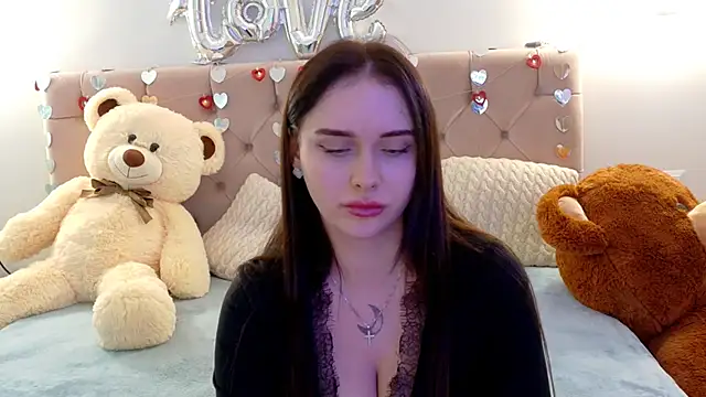 Snapshot of Lilliana_Moon chatting on 11, 2, 2026 Lilliana Moon online show from 11, 2, 2026