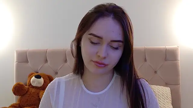 Snapshot of Lilliana_Moon chatting on 20, 3, 2025 Lilliana Moon online show from 20, 3, 2025