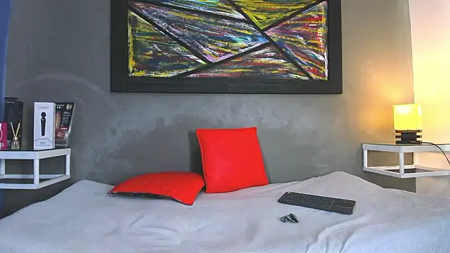 Charlotte curvy  online show from 17, 1, 2026