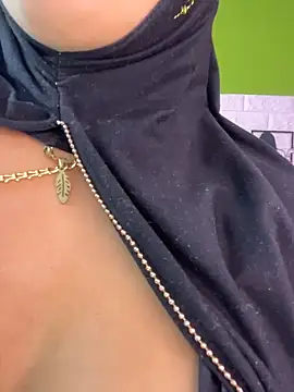 Snapshot of zahra_Jalid chatting on 7, 2, 2026 zahra Jalid online show from 7, 2, 2026