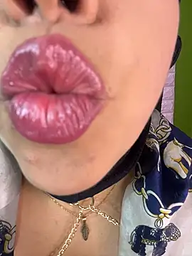 Snapshot of zahra_Jalid chatting on 16, 2, 2026 zahra Jalid online show from 16, 2, 2026