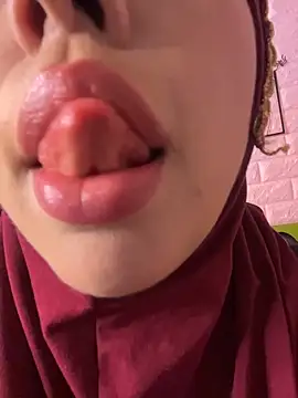 zahra Jalid online show from 2, 4, 2026