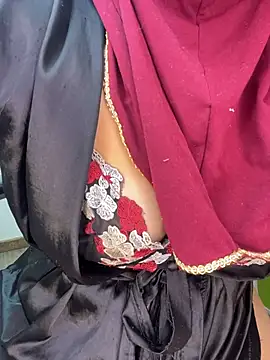 Snapshot of zahra_Jalid chatting on 8, 2, 2026 zahra Jalid online show from 8, 2, 2026