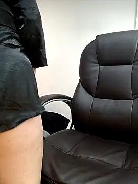 zahra Jalid online show from 12, 10, 2025