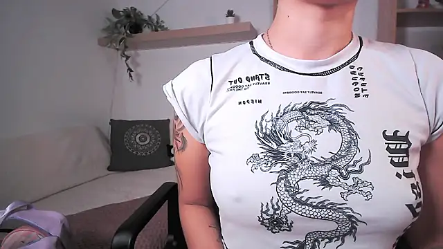 SabrinaSpell  online show from 18, 3, 2026