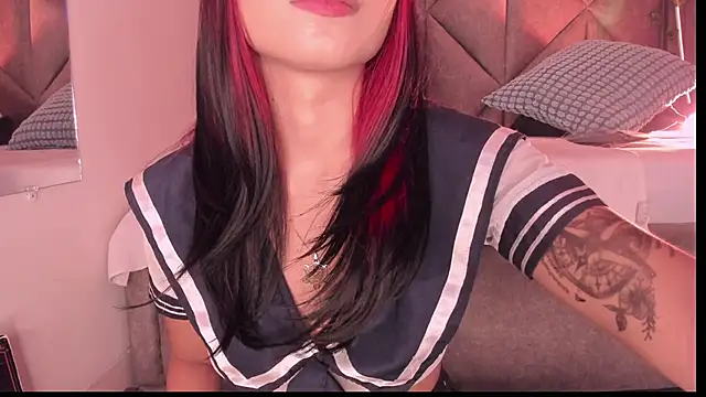 SabrinaSpell  online show from 7, 10, 2025