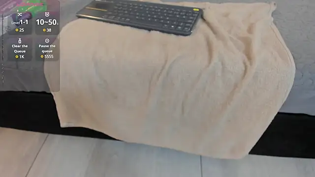 bruno cavalli online show from 8, 3, 2025