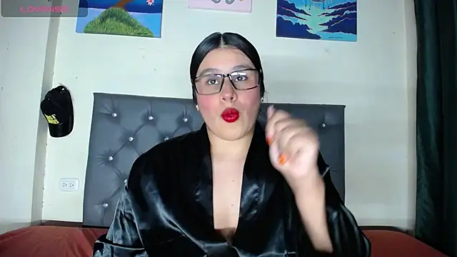 Antonellaa 111 online show from 5, 10, 2025