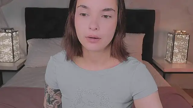 Bella Alita online show from 17, 10, 2025