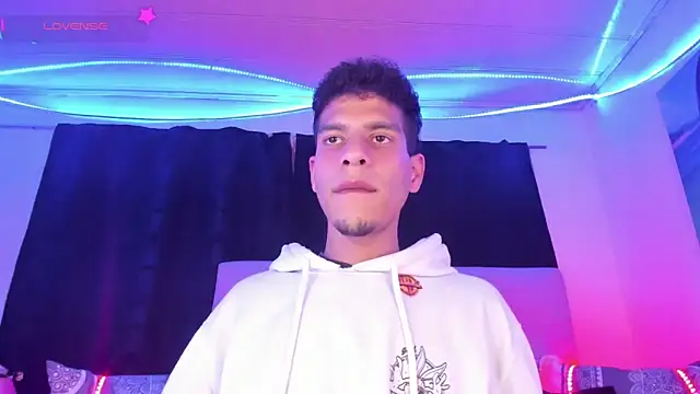 Ethan Boyy online show from 10, 2, 2026