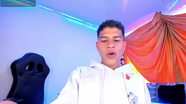 Ethan Boyy online show from 25, 11, 2025