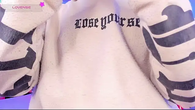 Ethan Boyy online show from 5, 5, 2026
