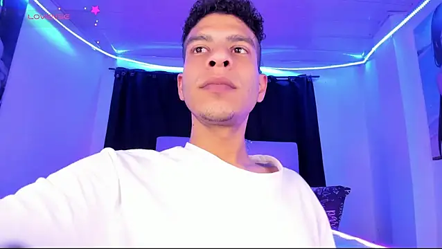 Ethan Boyy online show from 31, 5, 2026