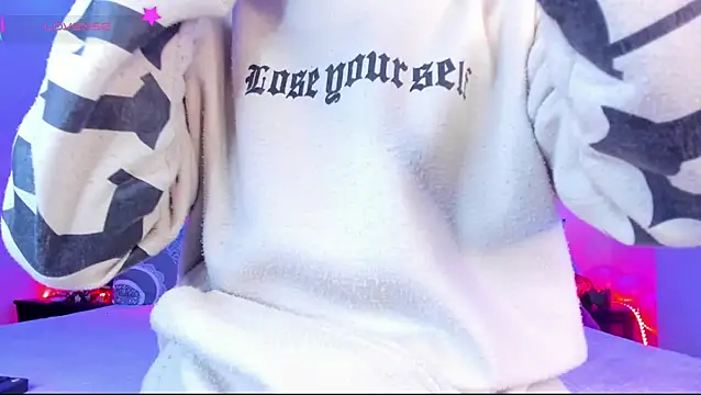 Ethan Boyy online show from 28, 4, 2026