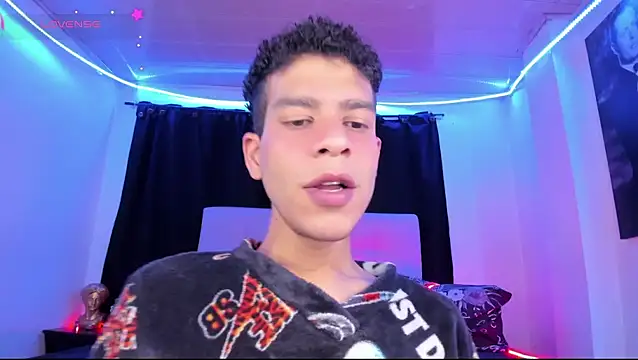 Snapshot of Ethan_Boyy chatting on 19, 6, 2026 Ethan Boyy online show from 19, 6, 2026