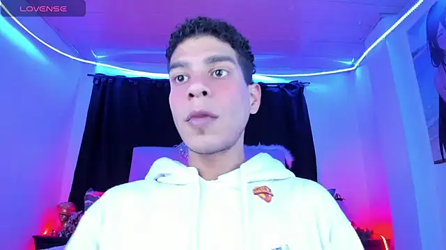 Ethan Boyy online show from 11, 4, 2026