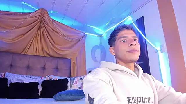 Ethan Boyy online show from 22, 9, 2025