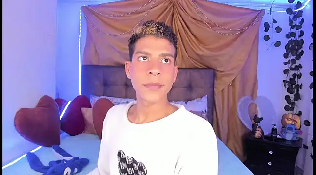 Ethan Boyy online show from 18, 3, 2025