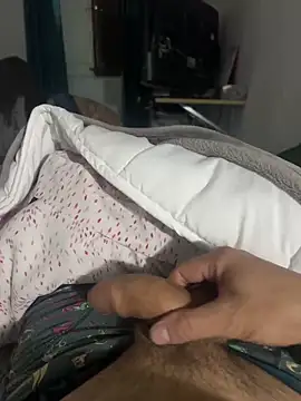 Snapshot of zoltard_1911 chatting on 11, 2, 2025 zoltard 1911 online show from 11, 2, 2025