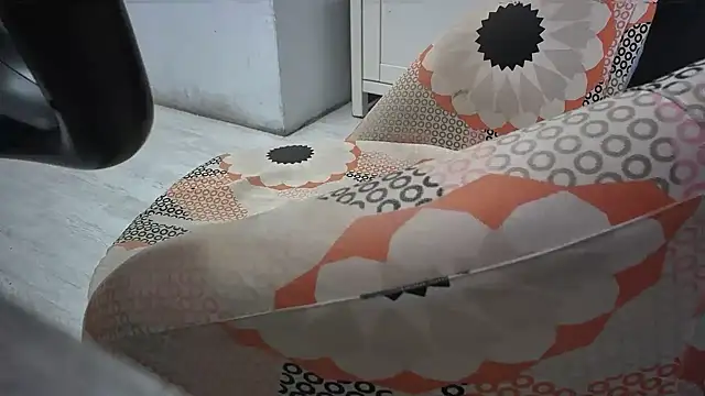 Snapshot of zoltard_1911 chatting on 9, 2, 2025 zoltard 1911 online show from 9, 2, 2025