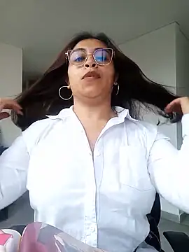 AnonymousGirl online show from 26, 5, 2026
