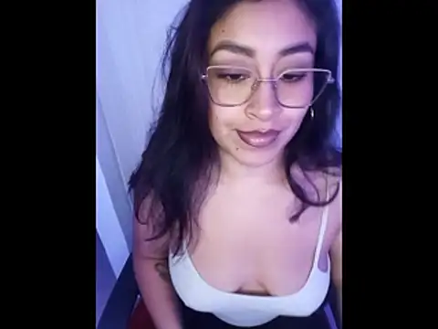 AnonymousGirl online show from 5, 7, 2026