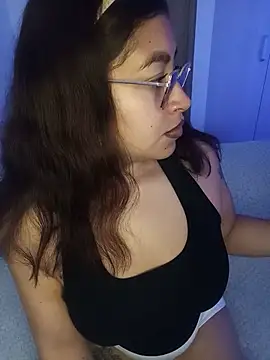 AnonymousGirl online show from 14, 5, 2026