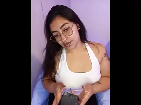 AnonymousGirl online show from 23, 7, 2026