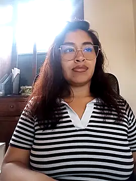 AnonymousGirl online show from 25, 4, 2026