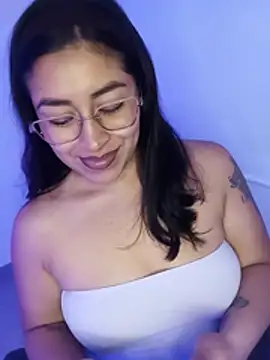 AnonymousGirl online show from 3, 7, 2026