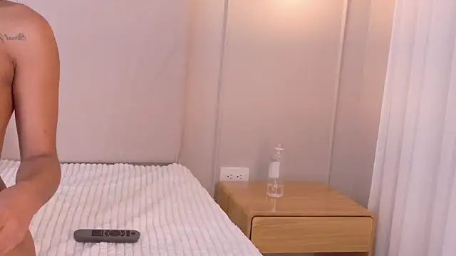 IsabellaPorcella online show from 19, 1, 2025