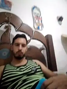 Snapshot of alejo5288 chatting on 14, 9, 2025 alejo5288 online show from 14, 9, 2025