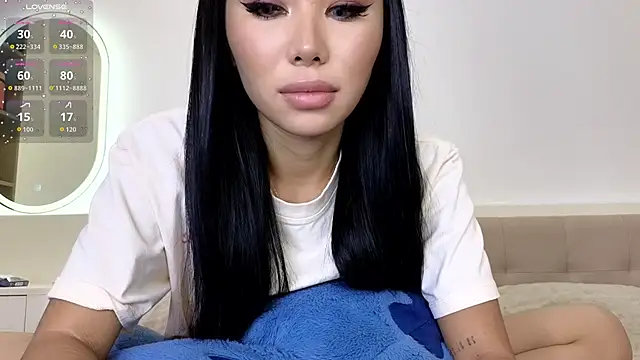 asianqueeny online show from 11, 5, 2026