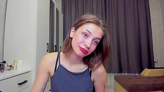 Snapshot of Shawty_Maria chatting on 8, 3, 2025 Shawty Maria online show from 8, 3, 2025