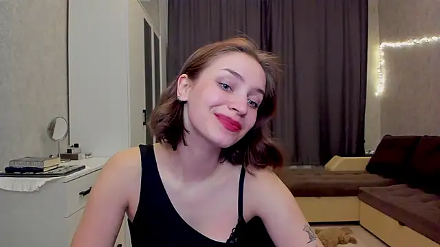 Snapshot of Shawty_Maria chatting on 1, 2, 2025 Shawty Maria online show from 1, 2, 2025